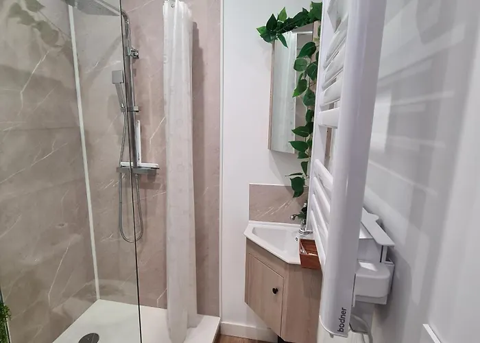 Jungle Evasion Avec Jaccuzi En Centre דירה *