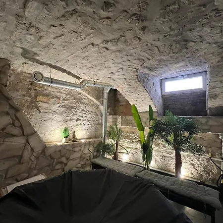 Jungle Evasion Avec Jacuzzi Prive - Hypercentre Διαμέρισμα Μπουλόν-Σιρ-Μερ